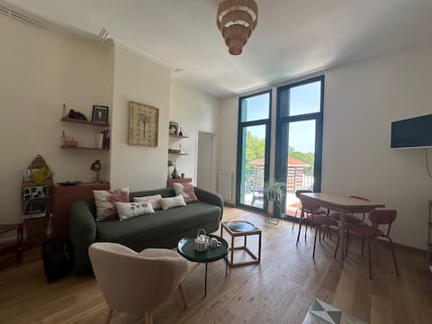Top Airbnb: Cozy Apartment in Arcachon – Winter in the City Beach on foot à Arcachon