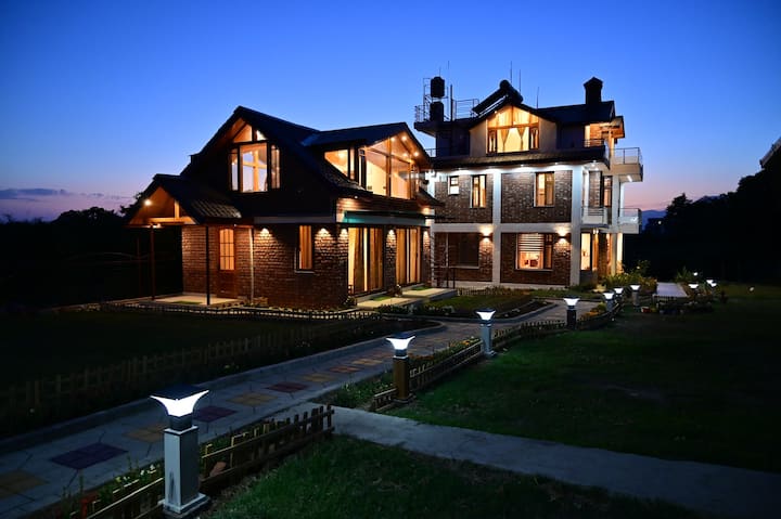 Wooden Penthouse In Bir- Tara Cove - Bir