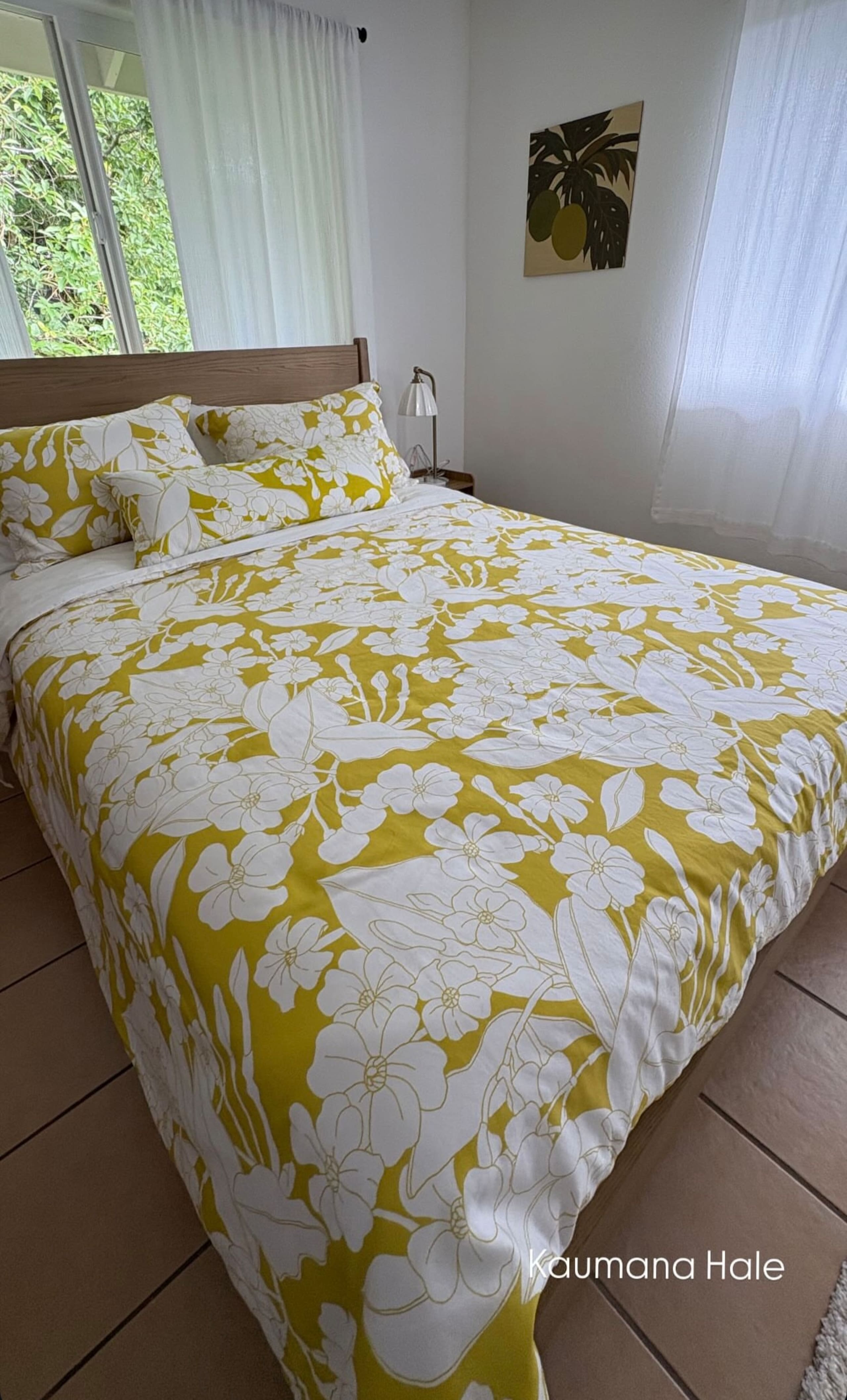 Home in Hilo · ★4.94 · 3 bedrooms · 5 beds · 2 private baths - Image 8