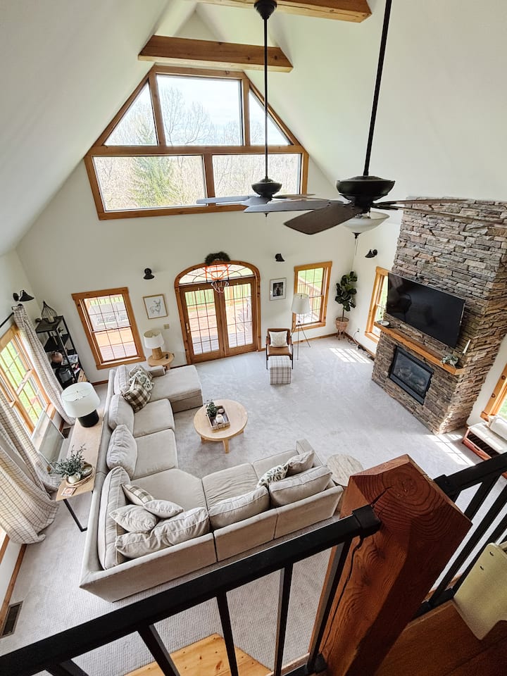Modern Mountain Hamilton Home - Hamilton, NY