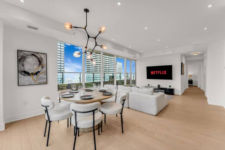 Luxury Unit with Executive Patio gallery image 5