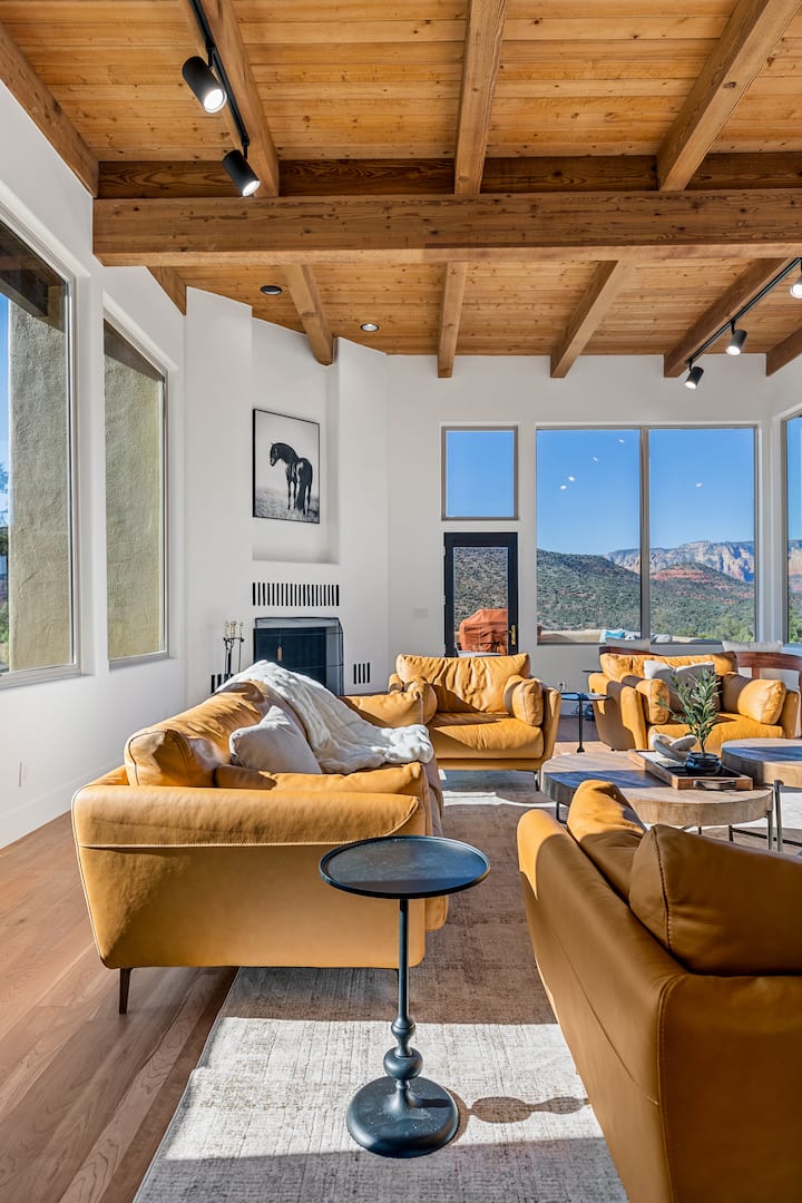 The Belvedere | Hot Tub, Sauna & Red Rock Views - Oak Creek Canyon, AZ