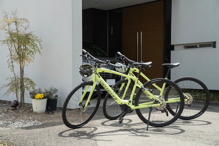 週末限定ホームステイスタイル 移動に便利なe-bikeサービス付 イン10時 