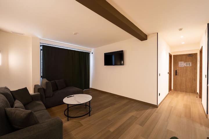 მისაღები ოთახი