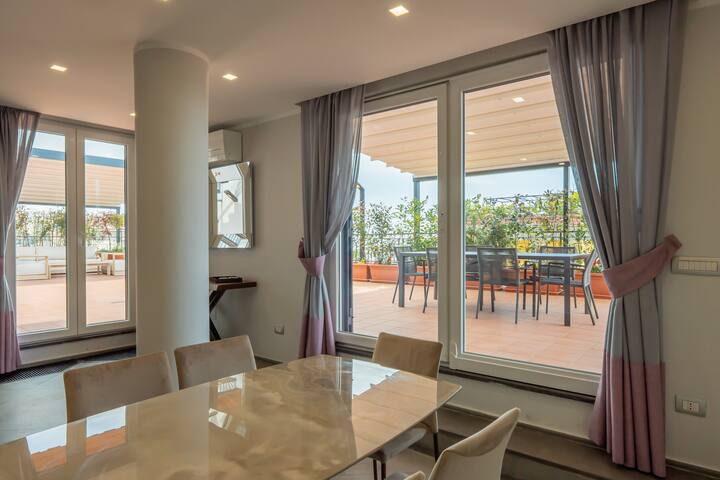 [Chiaia Rooftop] Sea & City Skyline Views gallery image 3