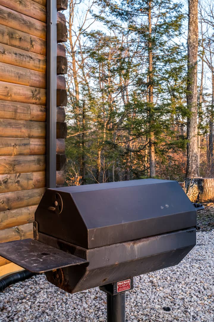 Heavenly View -Stunning View-Game Room-Hot Tub - Cabins for Rent