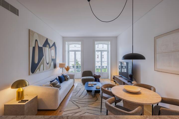 Stunning Parliament Views gallery image 3