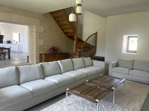 Airbnb performant: Holiday cottage for 15people–Ideal for group stays à Sarthe