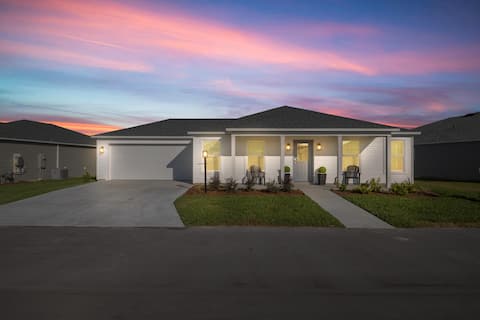 Walk to Pool in Saluki | Golf Cart | Near Eastport