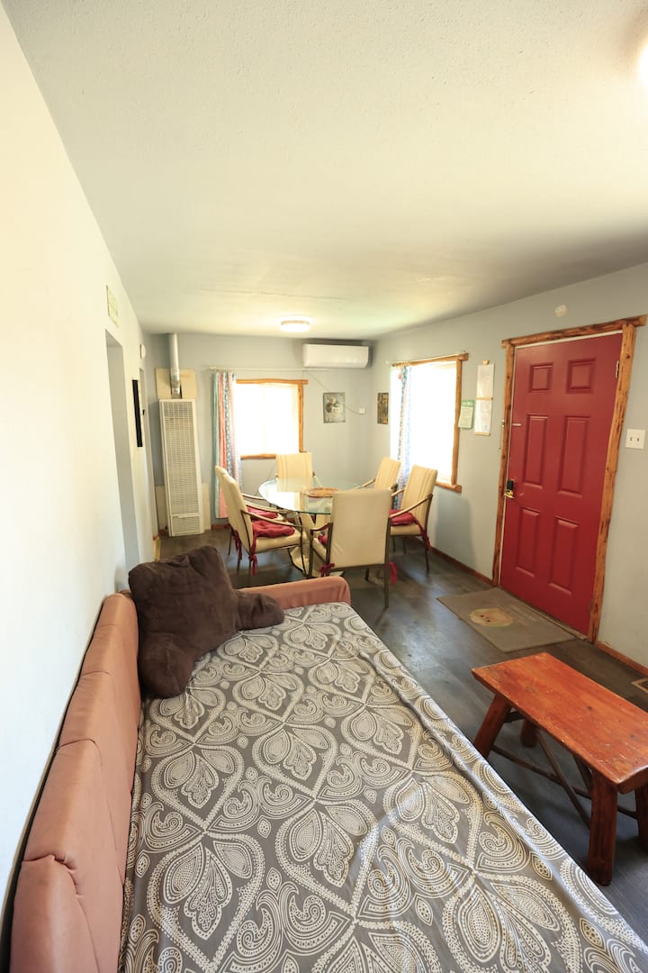 Cabin #2 – 2br Pet & Family Friendly  Near Village - Big Bear Lake, CA