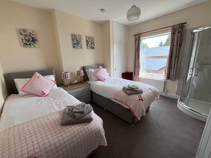 საძინებელი 3