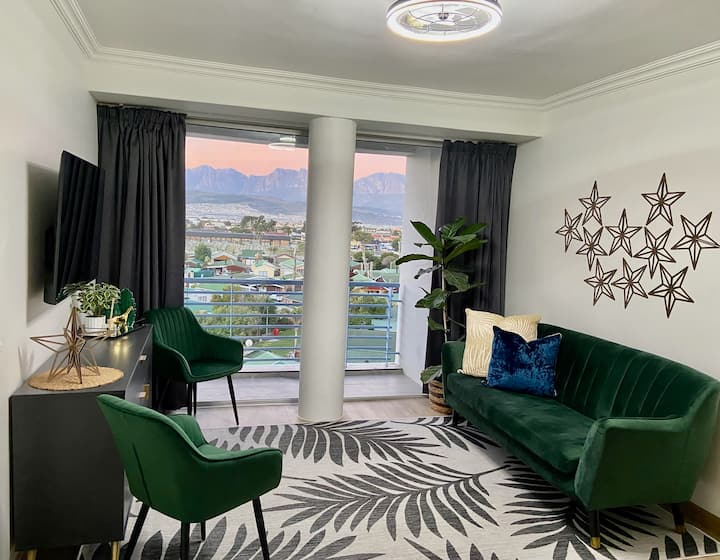 Mountain Bay, 404 | Strand - Somerset West