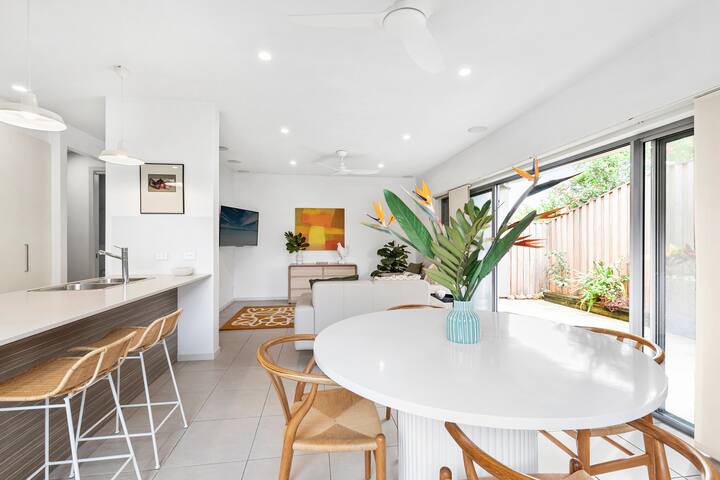 Salty Days gallery image 4