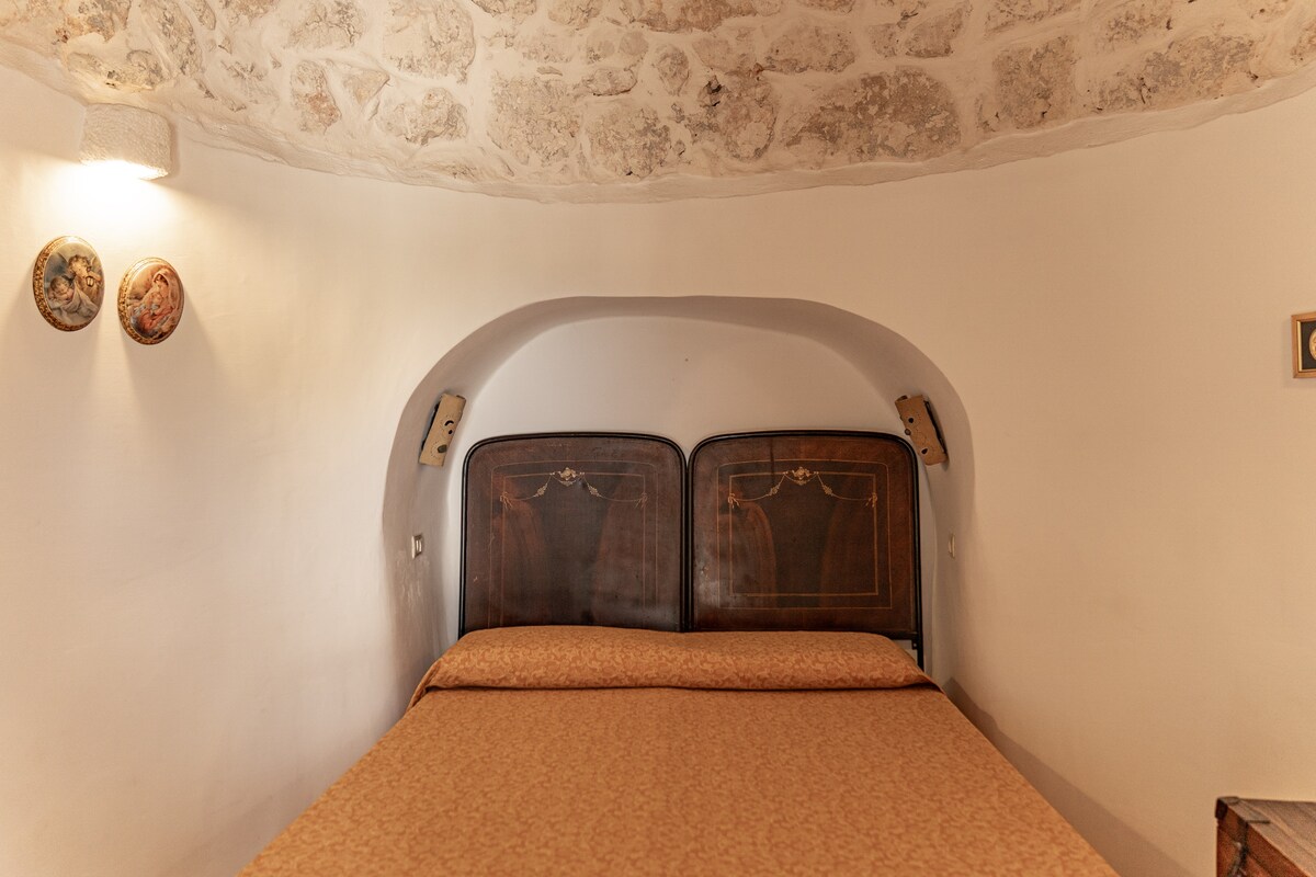 Rocca Giulia - Trullo — 18