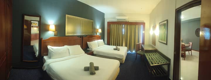 1907 г. – Мостът на дърветата в Танджунг Бунга