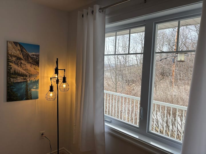 Serene Elegant Quiet Condo - Saguenay
