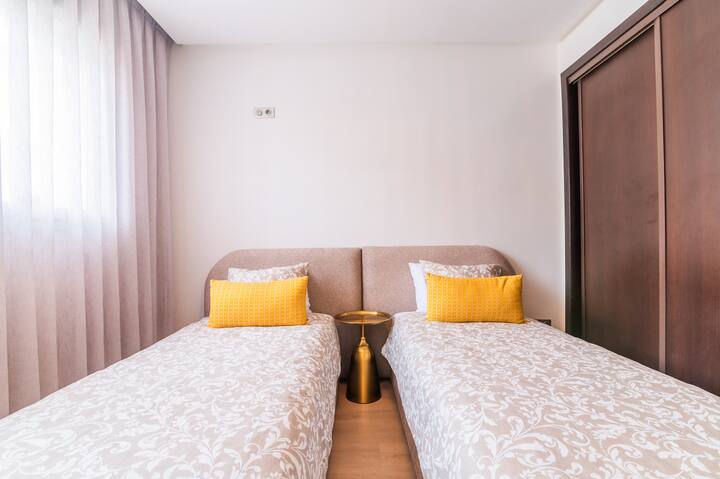 إمكانية الترقية إلى سرير مزدوج بحجم كينج