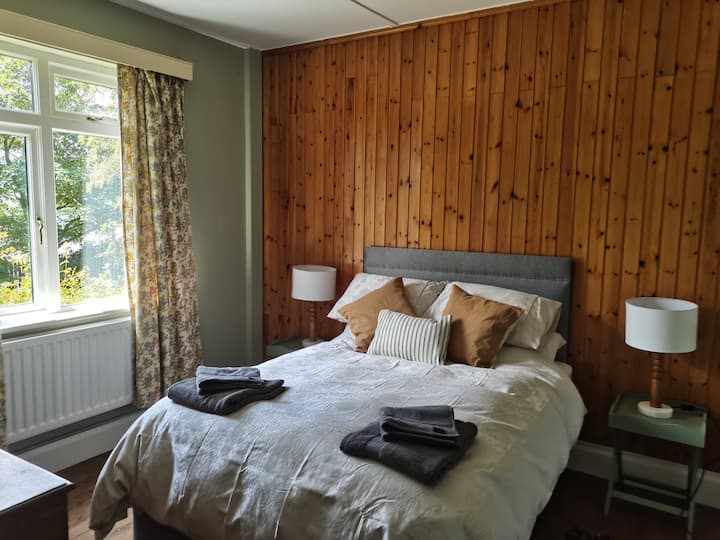 Characterful Seaside Cottage Near Rostrevor - Carlingford