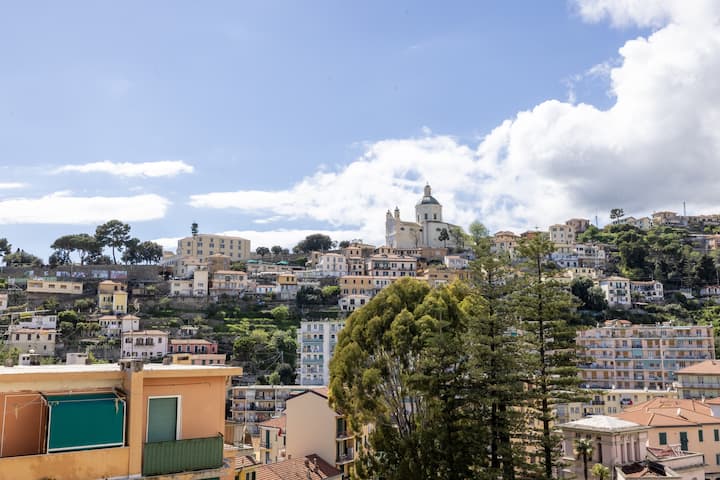5min Dall’ariston: Vista Mare, Terrazzo & Parking - Sanremo