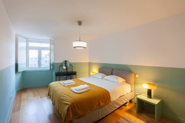 FLH Liberdade Spacious Apartment with Parking gallery image 4