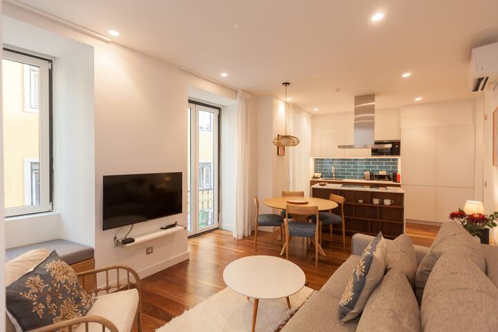 FLH Glória 70 Apartment I gallery image 4