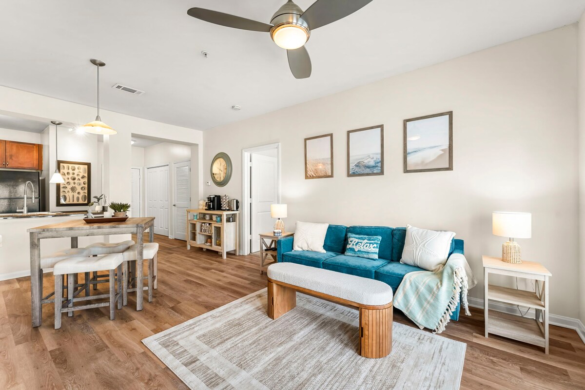 Buddha Beach BnB ~ w/Resort Pool - Apartments for Rent in Panama City Beach,  Florida, United States - Airbnb