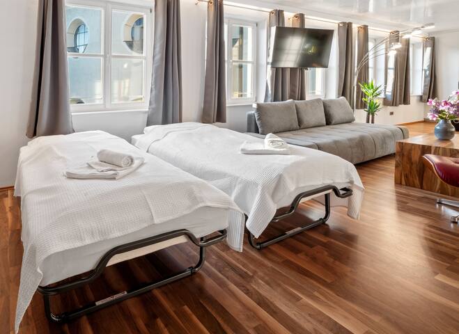 Most Central 90m² Luxury Apartment in Munich City gallery image 4