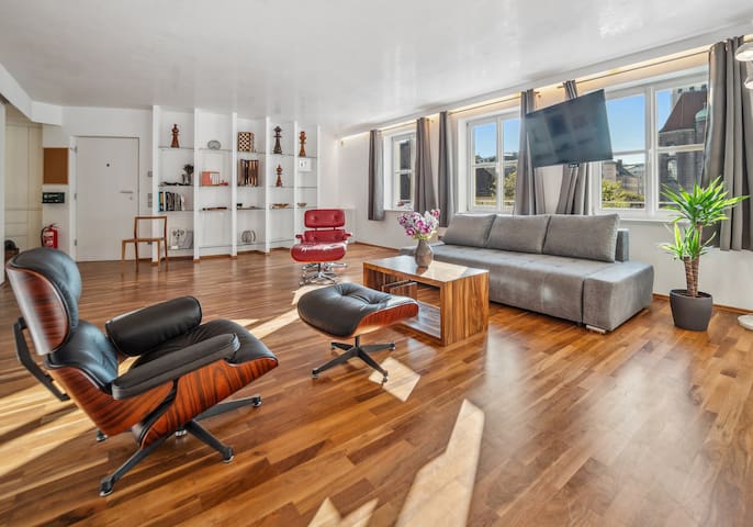 Most Central 90m² Luxury Apartment in Munich City
