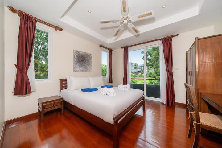 Schlafzimmer 2