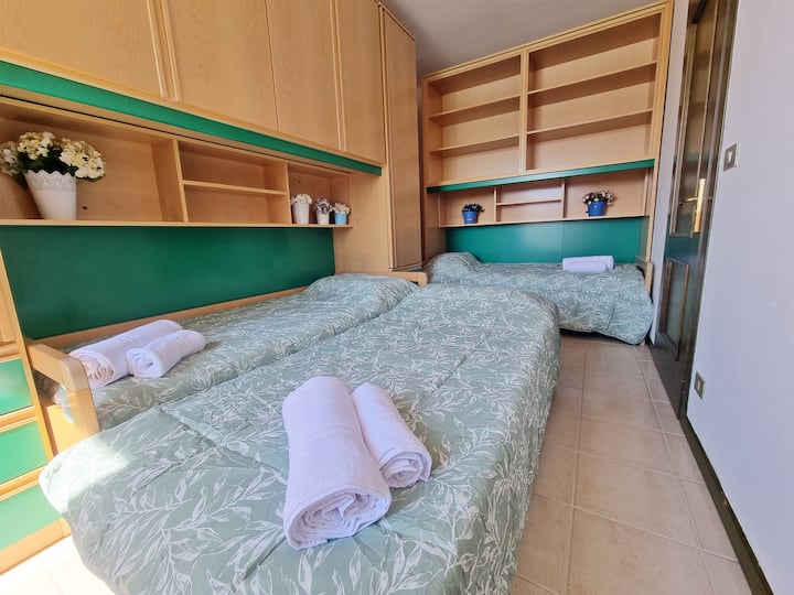 غرفة النوم 2