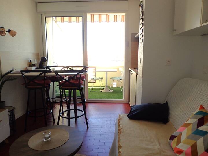 Charmant Studio, Calme, Au Port - Agde