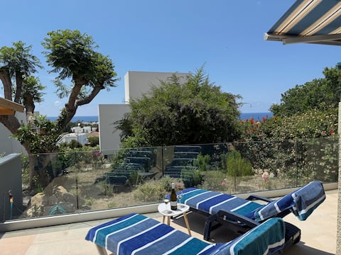 Sea View Lodge | Tranquil & Cozy