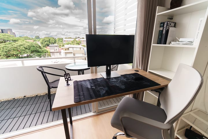 Workspace evidence from Executive Condo • Trendy Nimman Area • FASTwifi