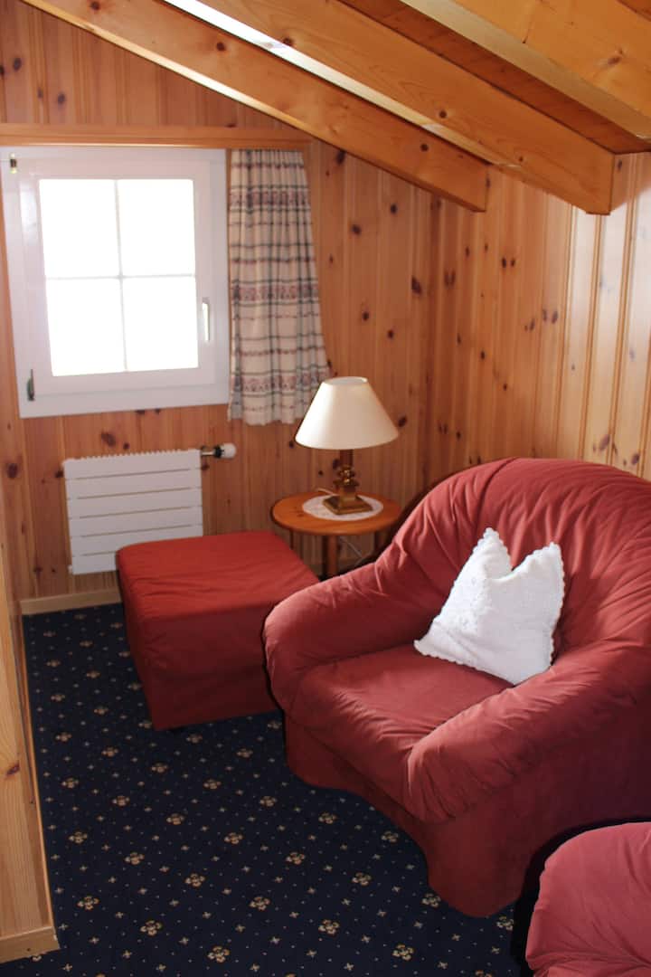 Tolle Dachgeschoss Wohnung - Lauterbrunnen