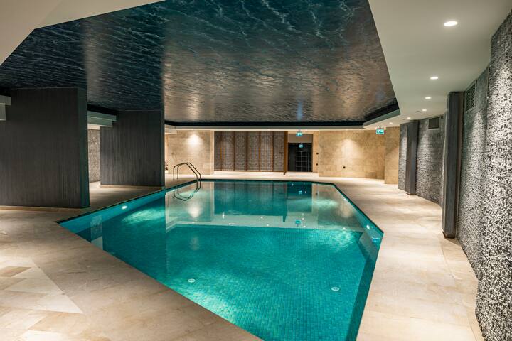 Modern 2 BR Duplex in Beyoğlu; Pool, Spa, Garage gallery image 5