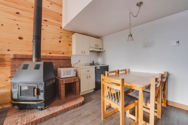 Studio Courchevel 4 (Mezz 2 Q - 1 Dl) - 6 Pers. - Beaupré