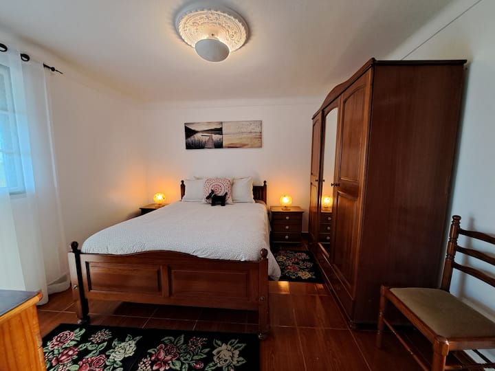 غرفة النوم 1