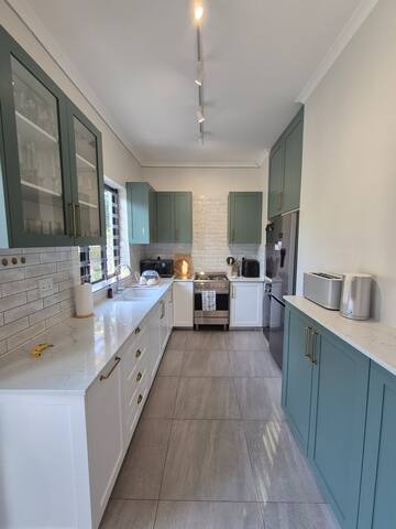 Prime Newlands Spot Near Cafés gallery image 4