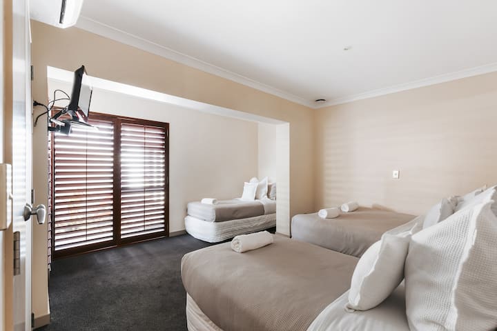 Спална соба 4