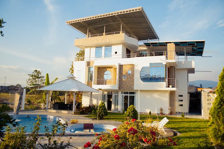 Spectacular country house in Moyobamba