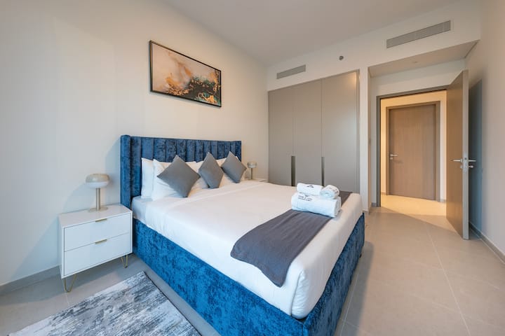 Frank & Frank (Grande) 5408 · Sky-High Burj Khalifa Views