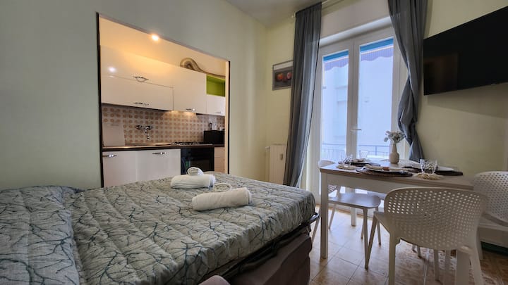 [Vue Mer] à 50 M De La Plage Avec Wifi & Balcon. - Borghetto Santo spirito