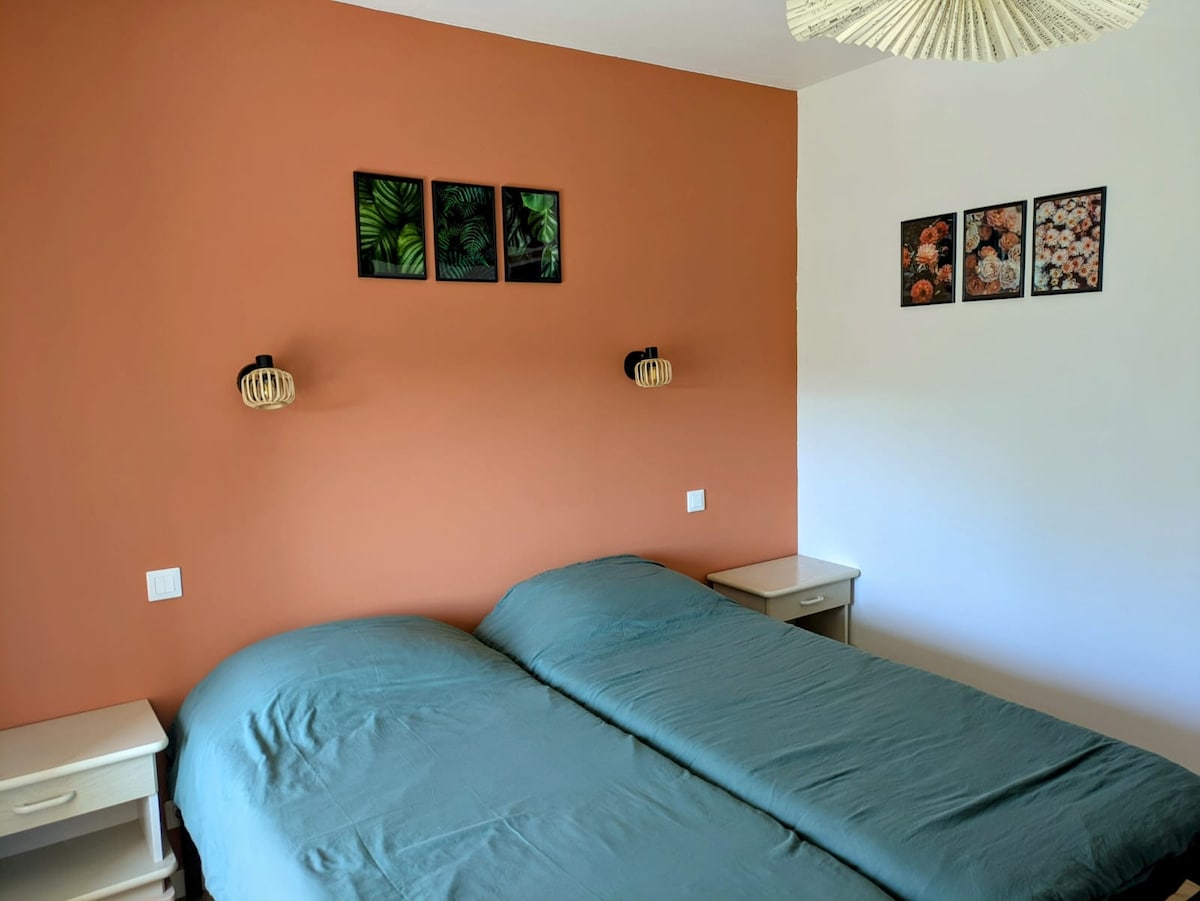 საძინებელი 2