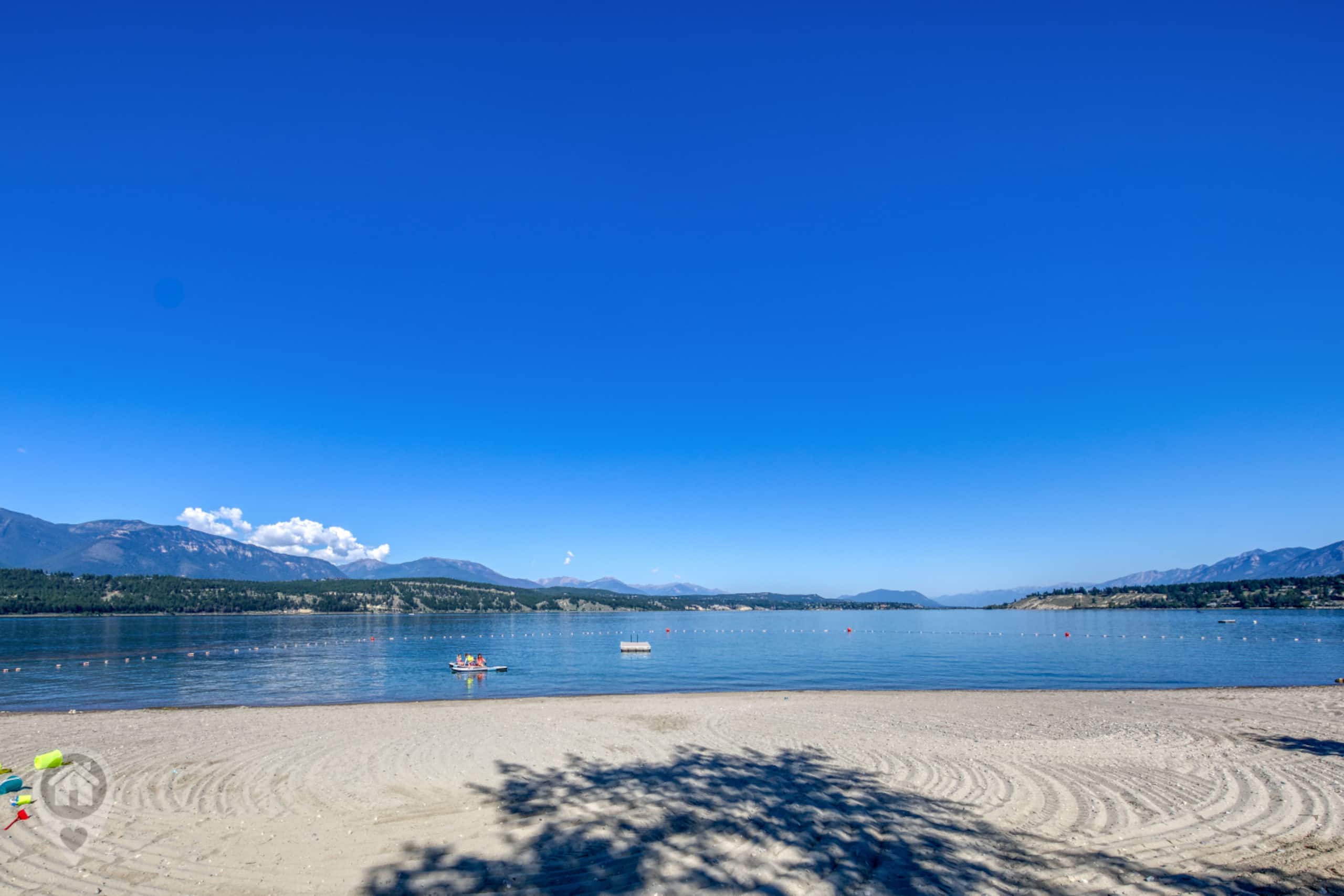 Family Getaway at Akiskinook Resort + Beach & Pool - Photo 38