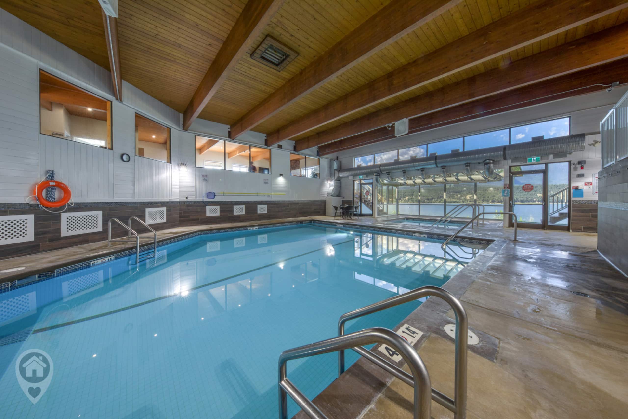 Family Getaway at Akiskinook Resort + Beach & Pool - Photo 29