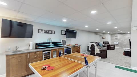 The Blitz House: Where Legends Unwind