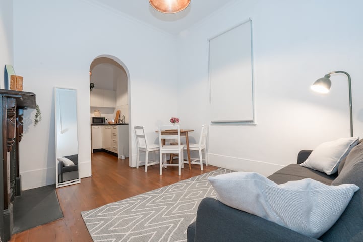 The Rawson House At The Heart Of Newtown - Sidney, Avustralya