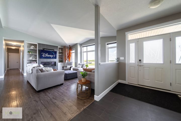 Storme Properties Ltd managed Airbnb listing 1
