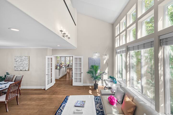 Super Stunning House with Free parking Santa Clara gallery image 4