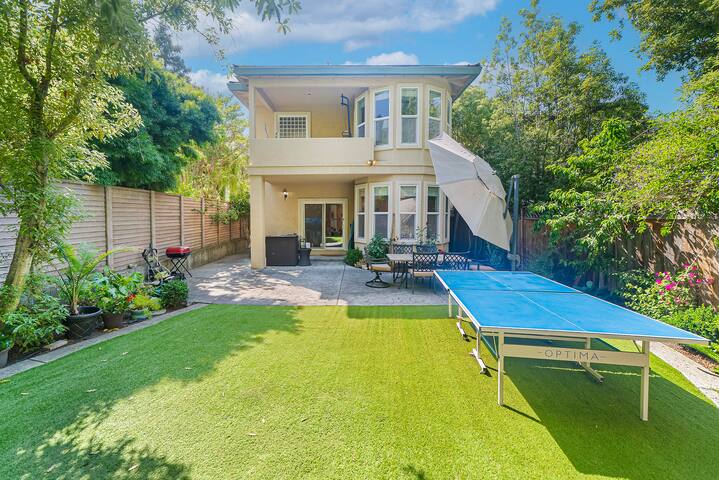 Super Stunning House with Free parking Santa Clara gallery image 2